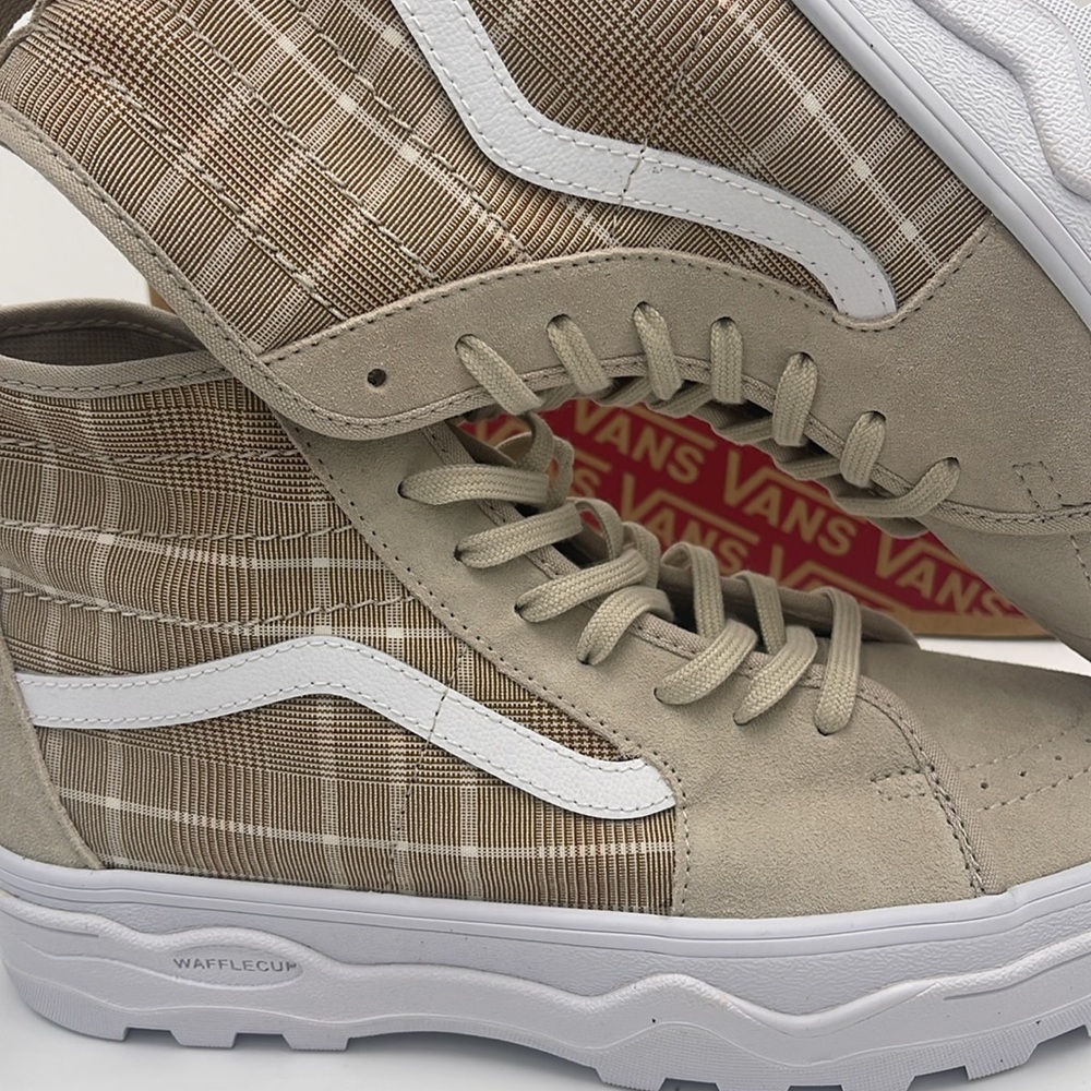 Vans WMNS Sentry Sk8-Hi Plaid French Oak
VN0A5KY5BLL Sneakers - Picture 14 of 16